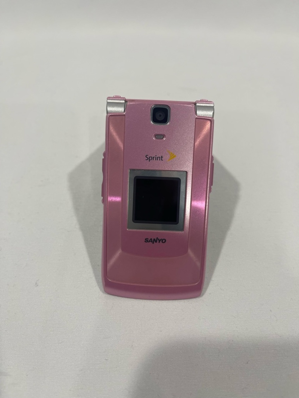 Sanyo Pink Flip Phone with Sprint Logo